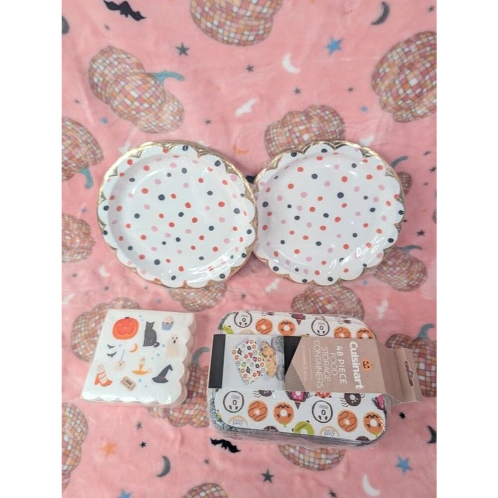 Halloween partyware